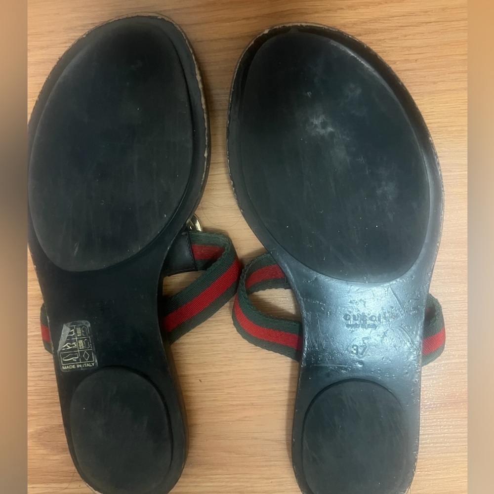 Gucci classic tong sandal